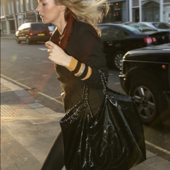 Chanel coco cabas XL black tote/shoulder bag vinyl/patent retail 2.6k RARE - Picture 11 of 12